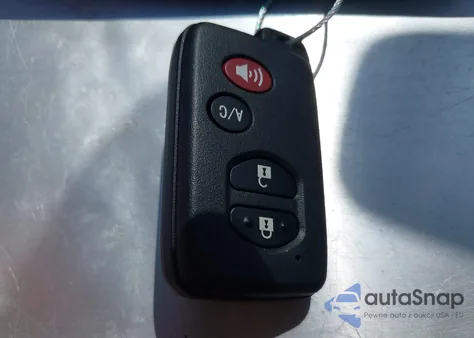 2010 Toyota Prius Iv z USA, uszkodzony, nr VIN JTDKN3DUXA0215959